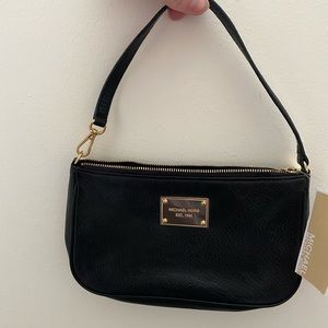 Michael Kors Purse/Lg Pouchette